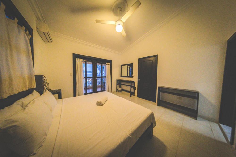 Capri Beach House Punta Cana Extérieur photo